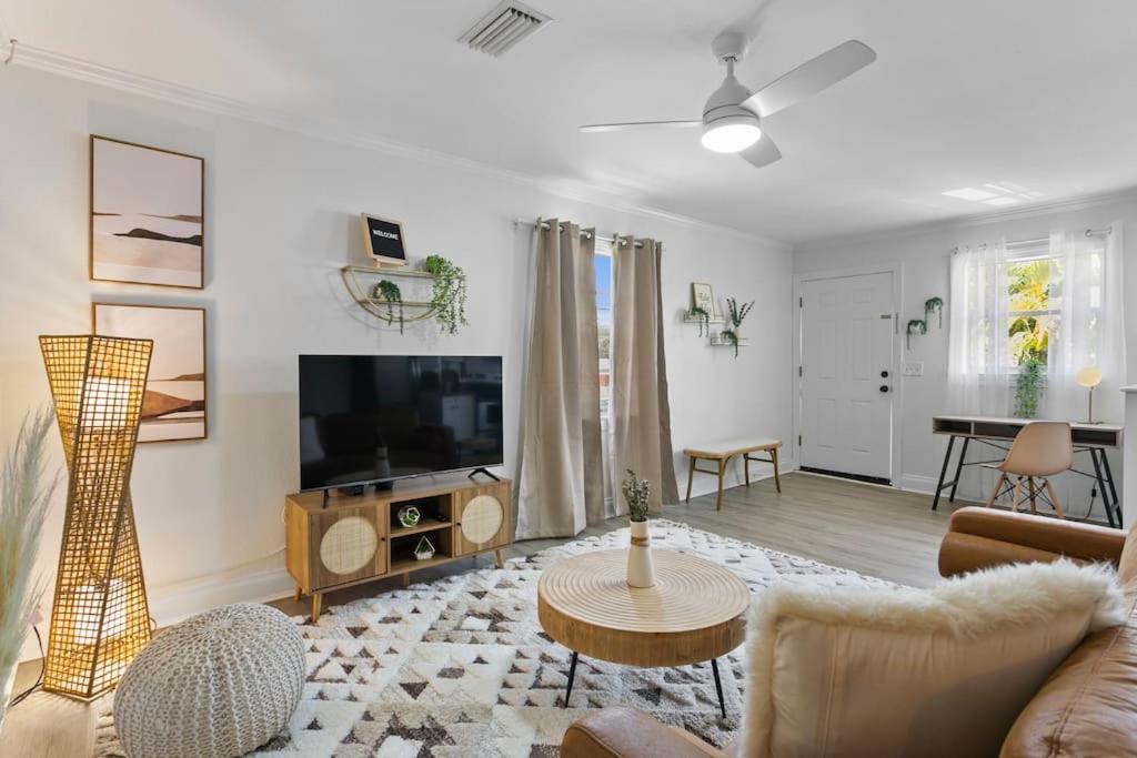 Boho Inspired In The Heart Of Bay! * Tampa