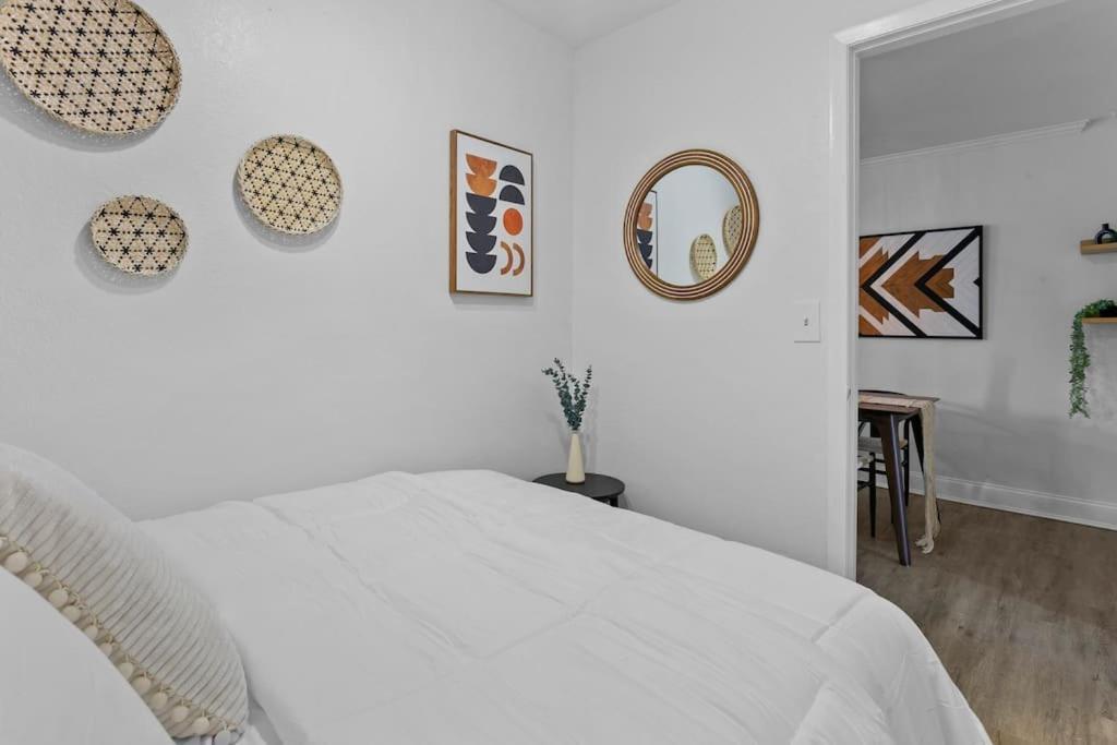 Boho Inspired In The Heart Of Bay!